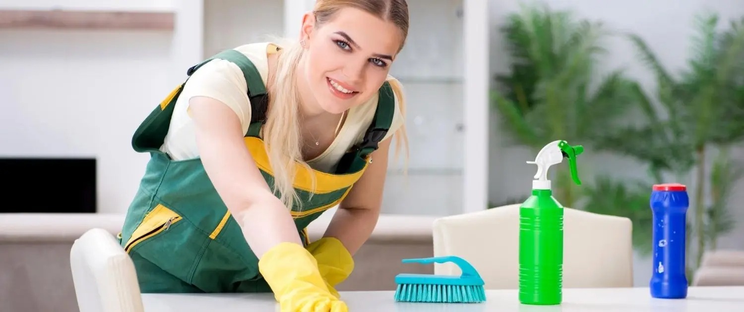 Professionelle Terrassenreinigung mit nachhaltiger Tiefenwirkung